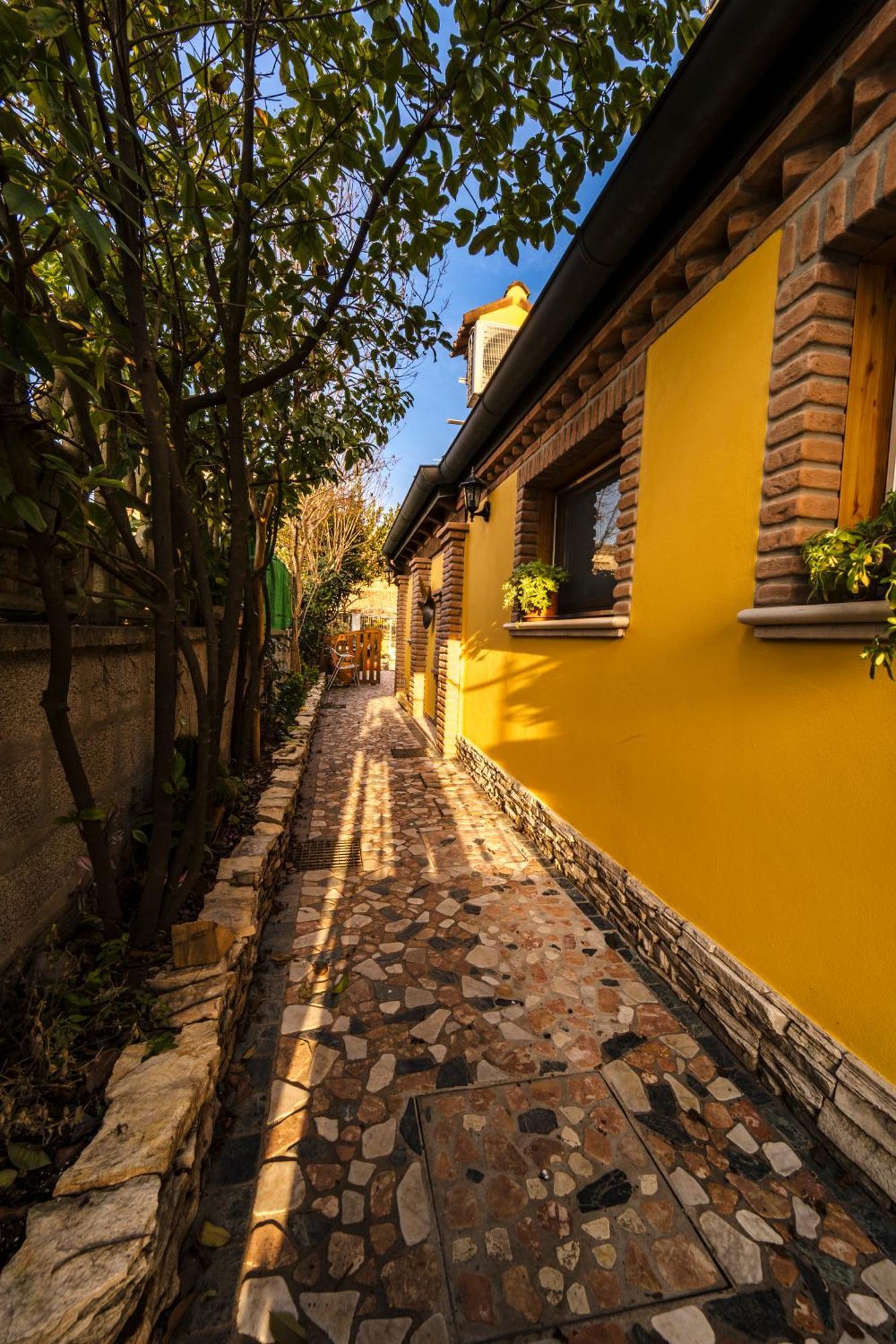 La Loggia Bed and Breakfast Comacchio Buitenkant foto